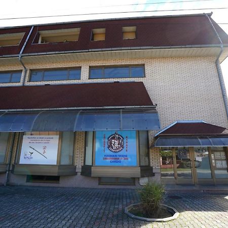 Apartmani Tomic Kladovo Buitenkant foto