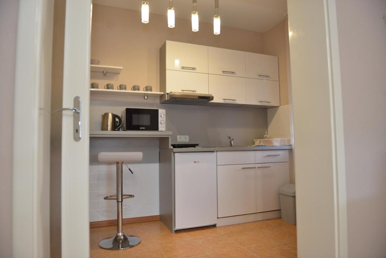 Apartmani Tomic Kladovo Buitenkant foto
