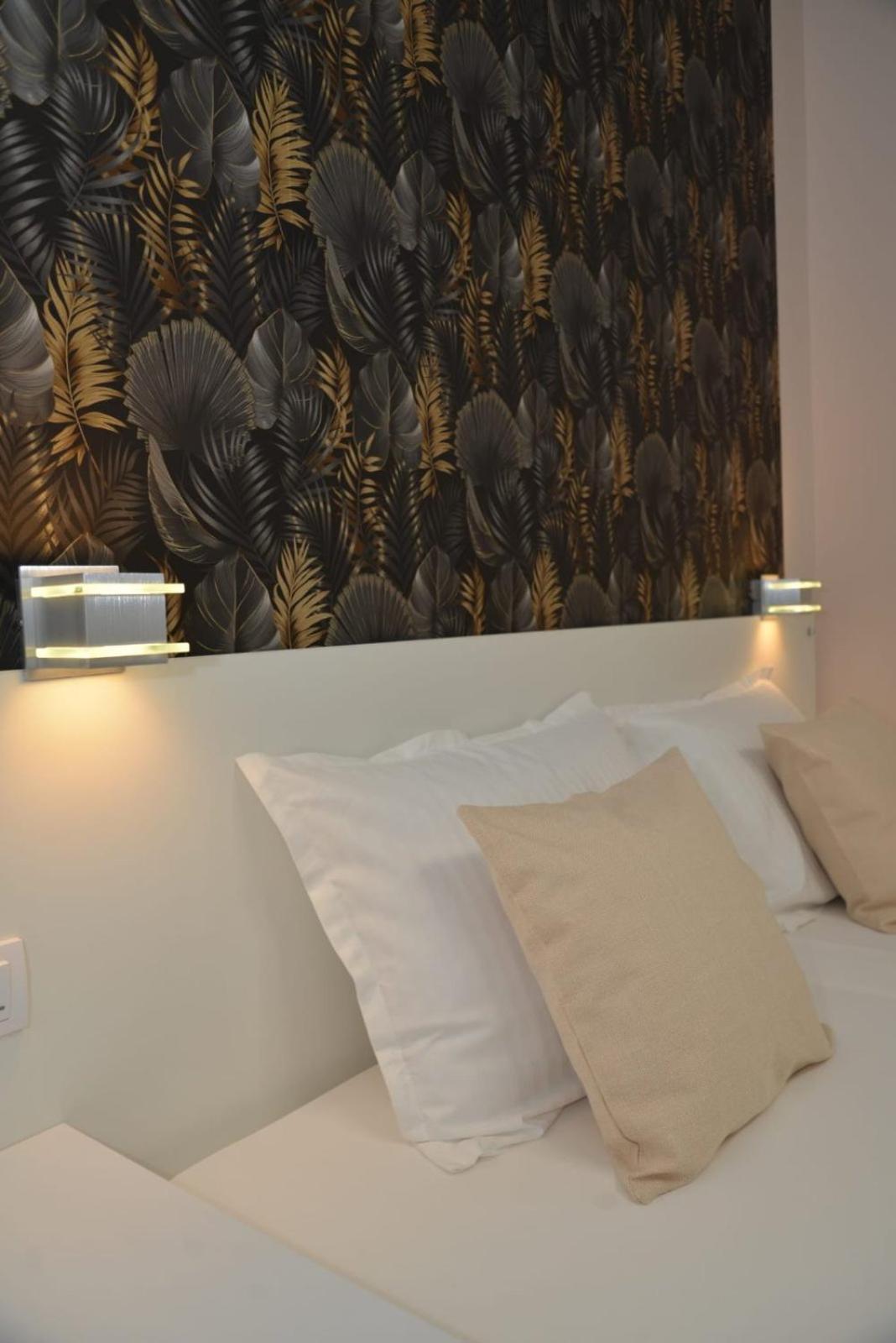 Apartmani Tomic Kladovo Buitenkant foto